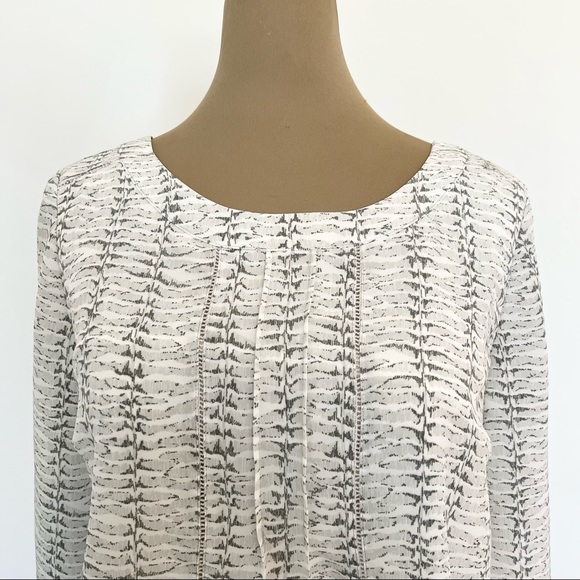 {Vineyard Vines} Snake Print Blouse - Picture 2 of 6